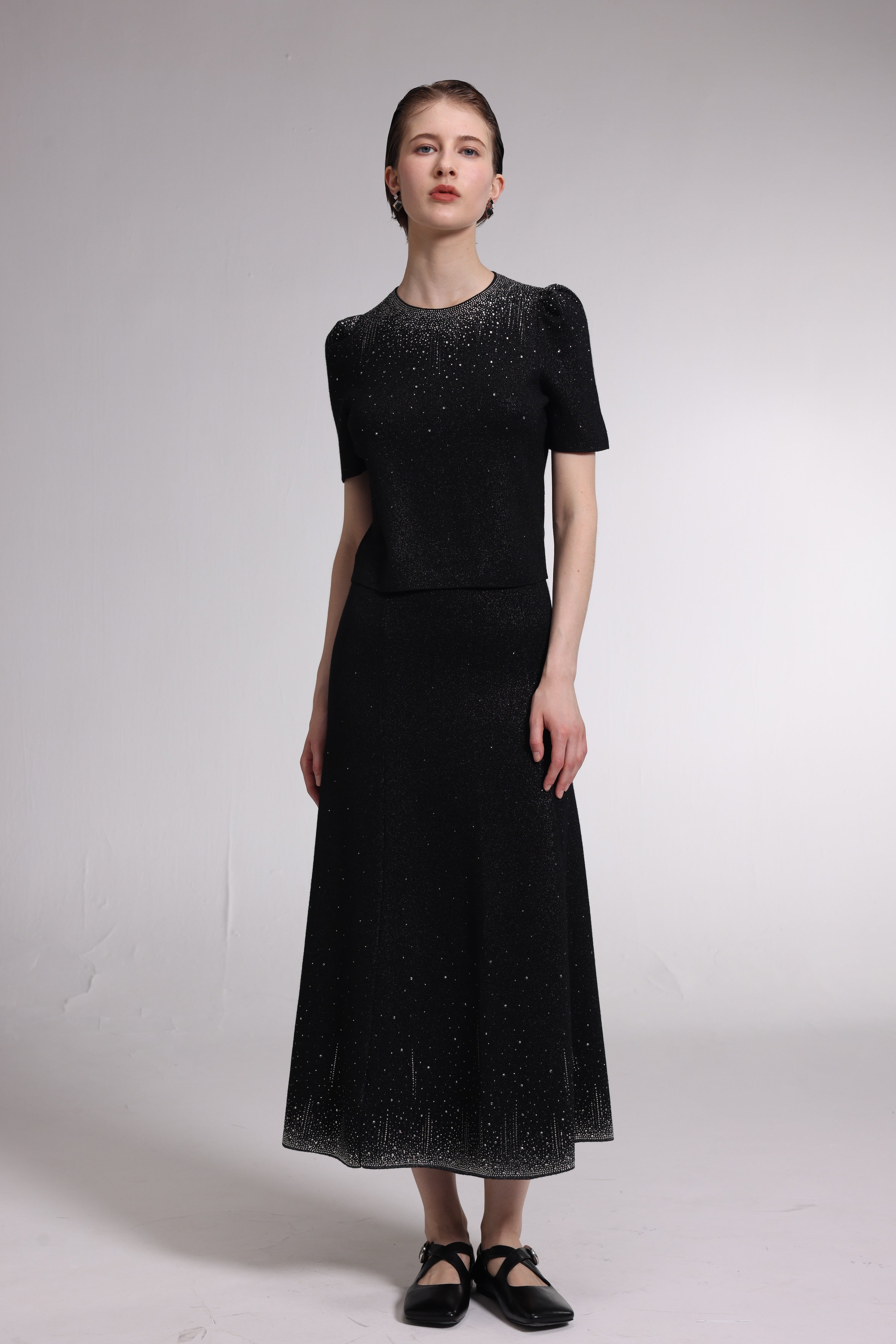 Starry black short sleeve sweater