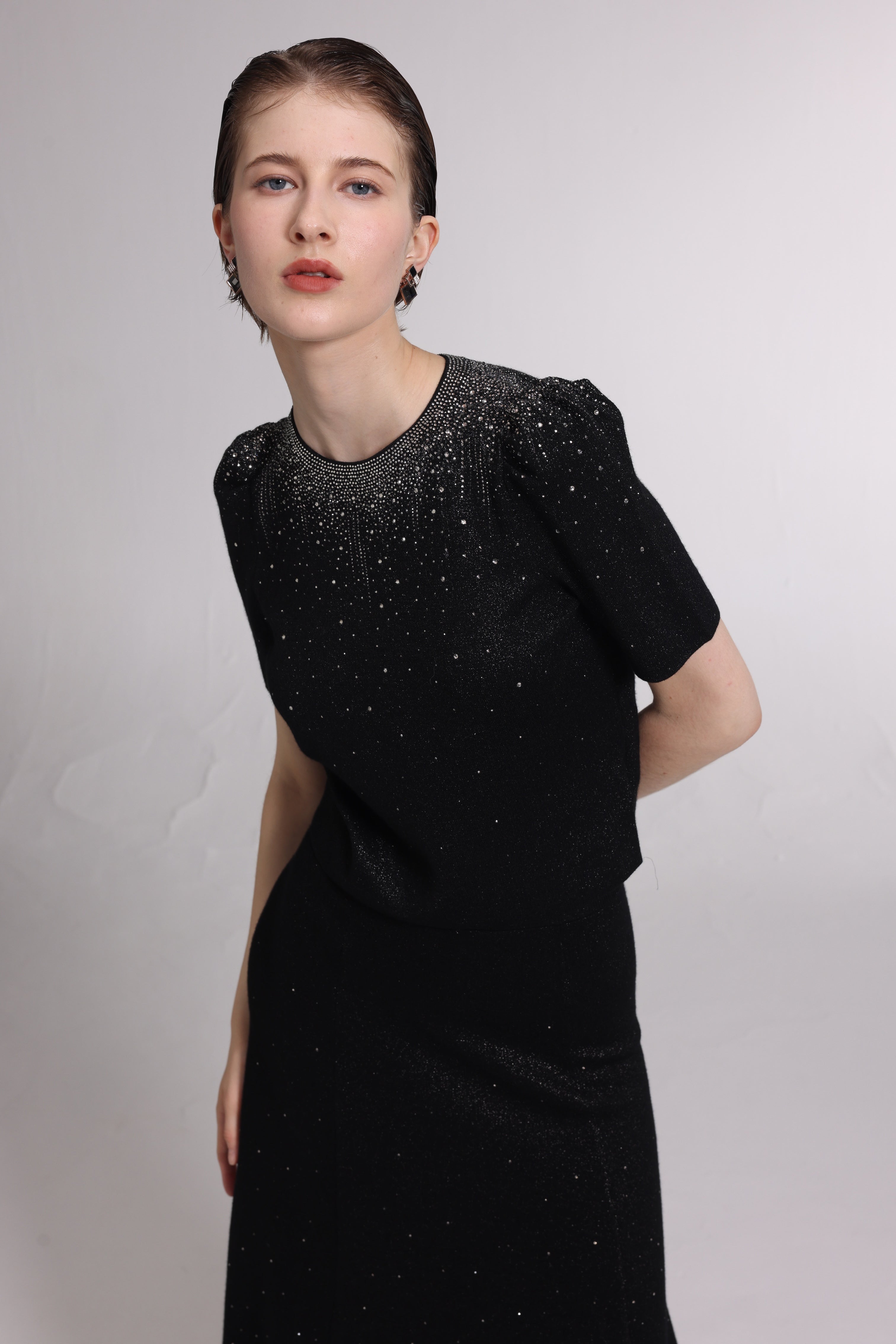 Starry black short sleeve sweater