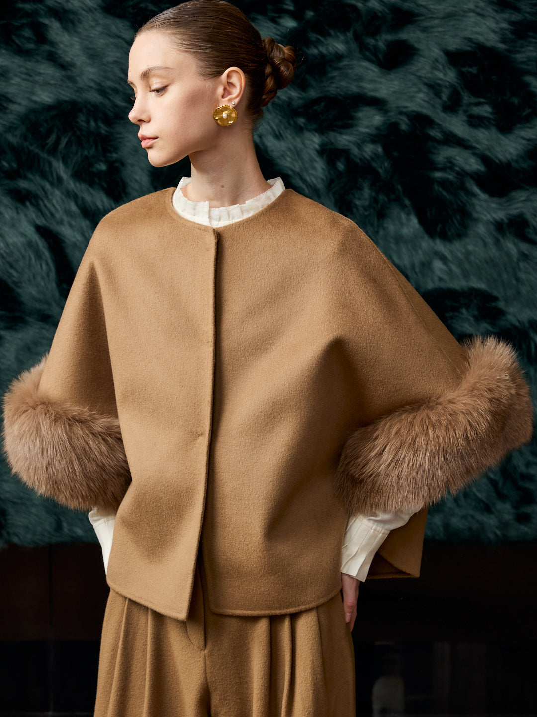 Fox fur cape