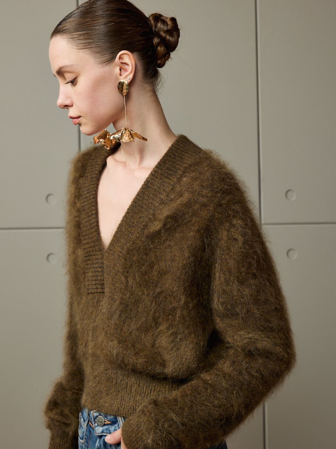 Olive Cashmere V-Neck Jumper