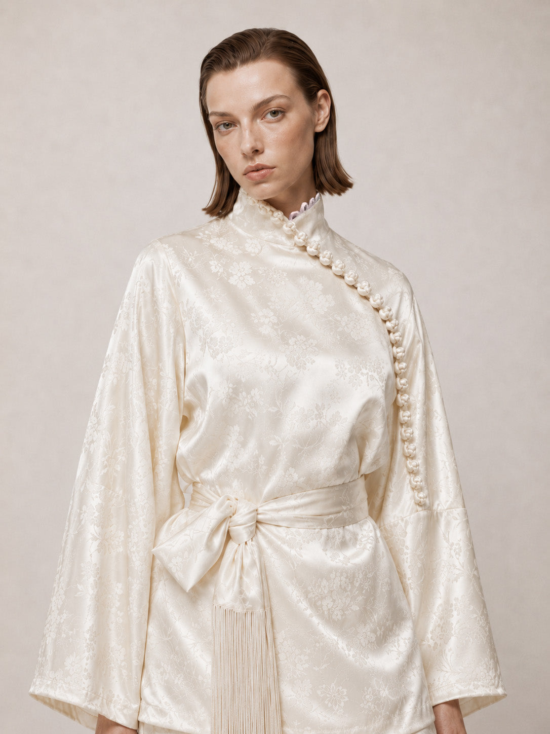 Handcrafted Tassel Jacquard Set Cream
