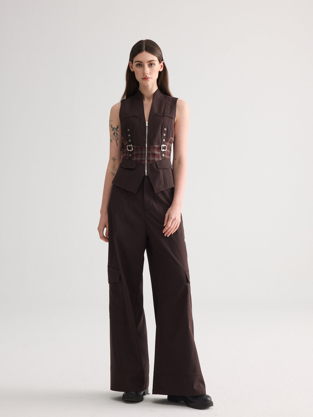 Exposed-Seam Cargo Trousers
