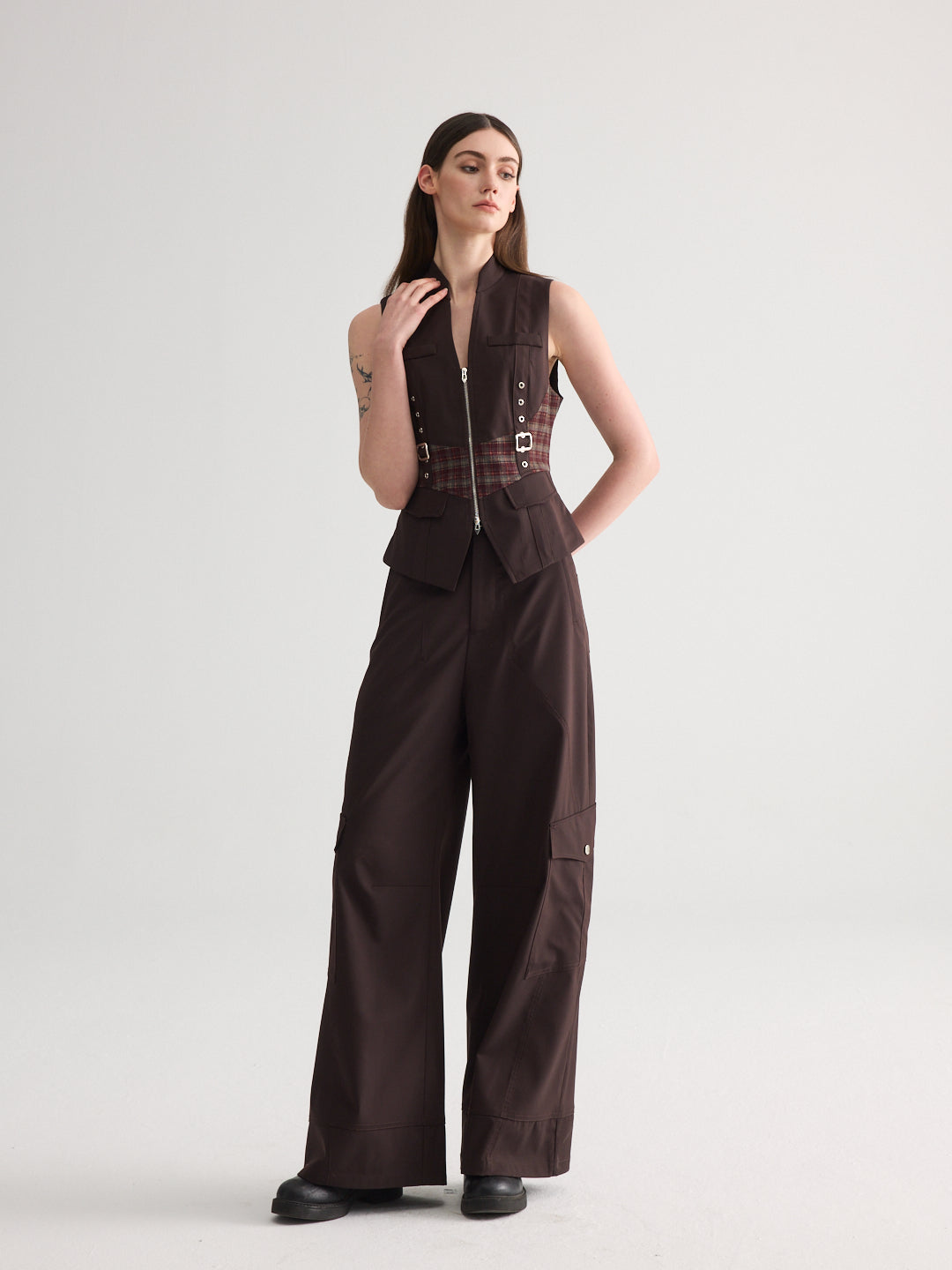 Exposed-Seam Cargo Trousers