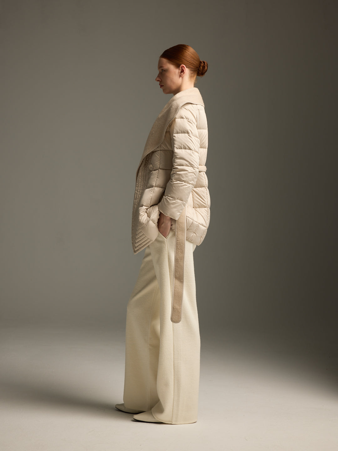 Detachable Wool-Silk Scarf Short Down Jacket