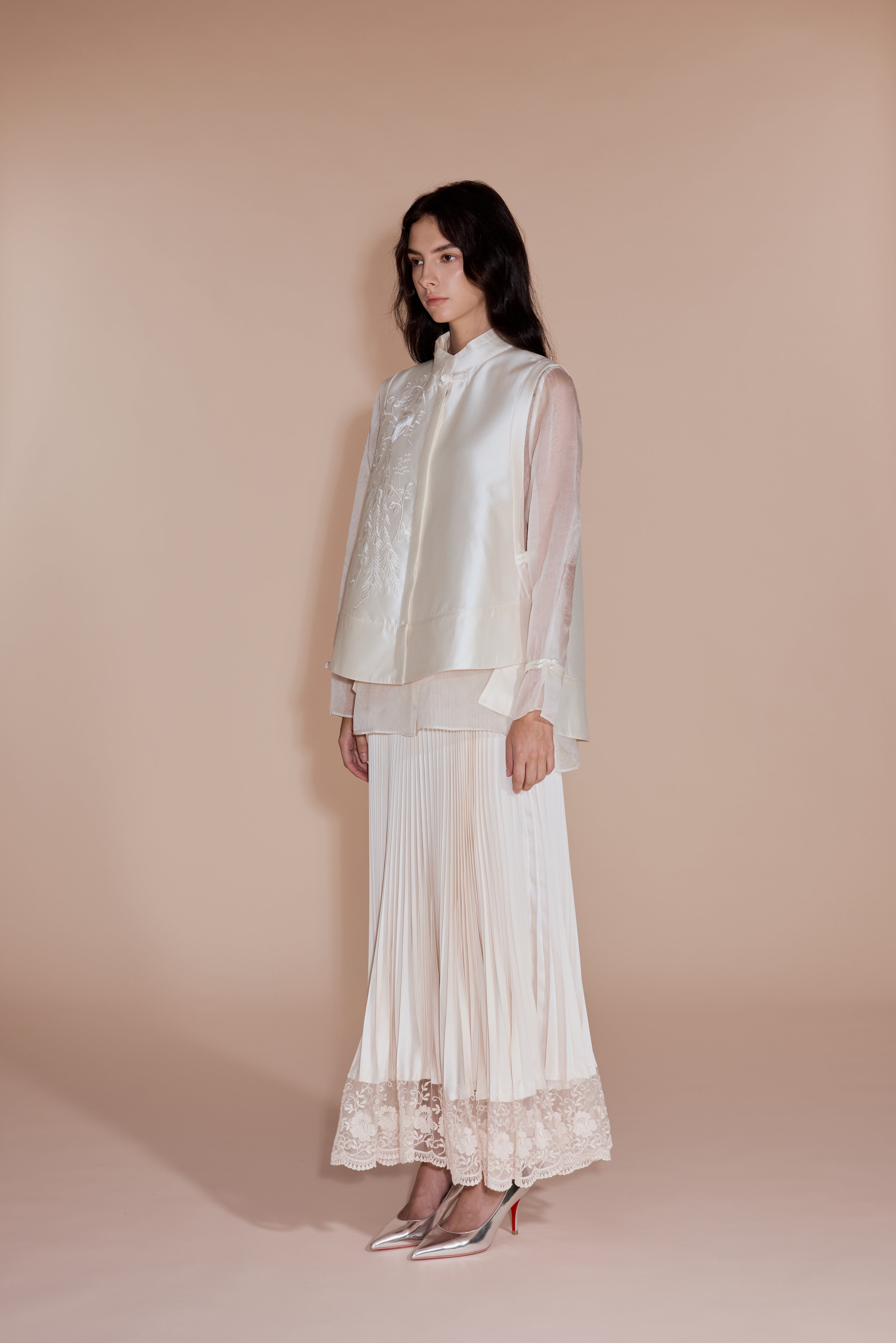 Oriental Vest with Scoop hem