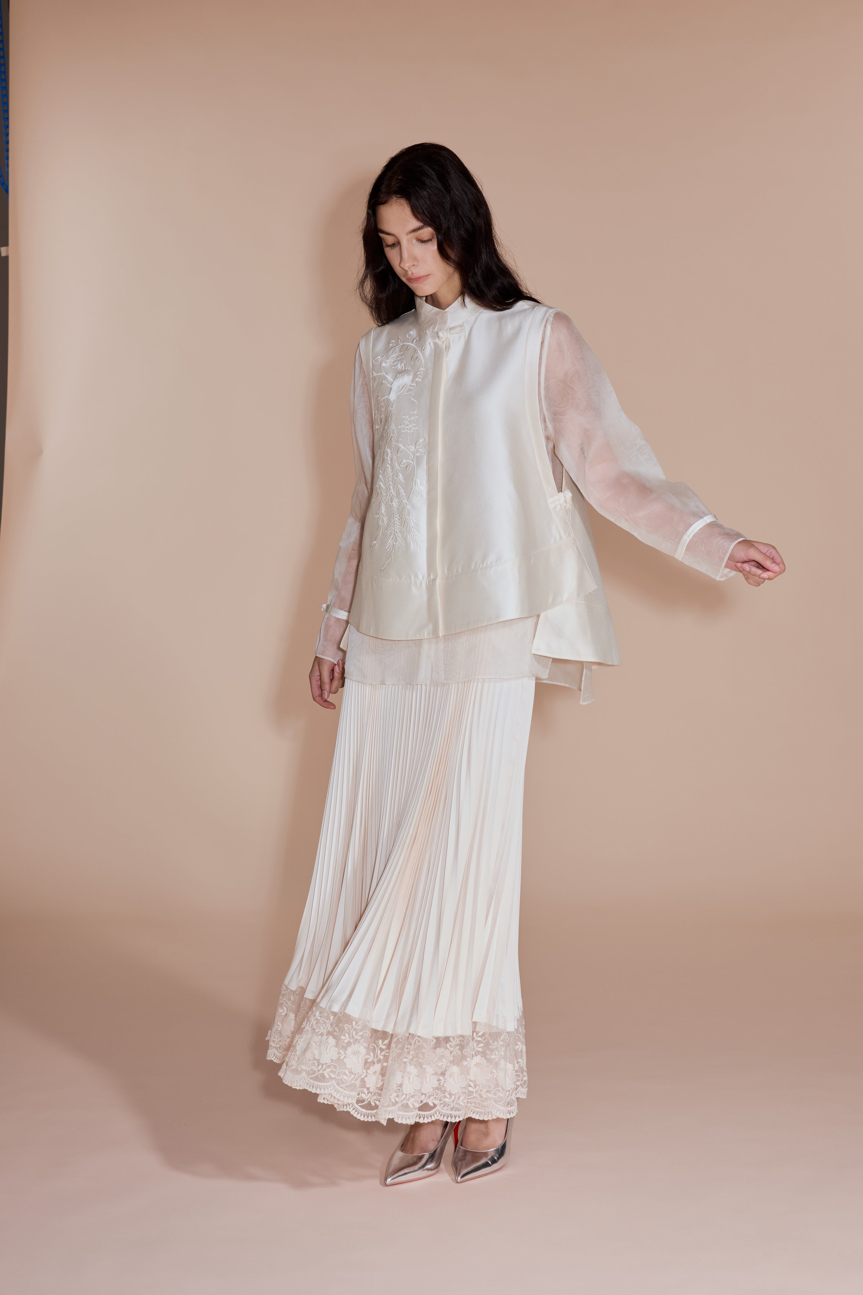 Oriental Vest with Scoop hem