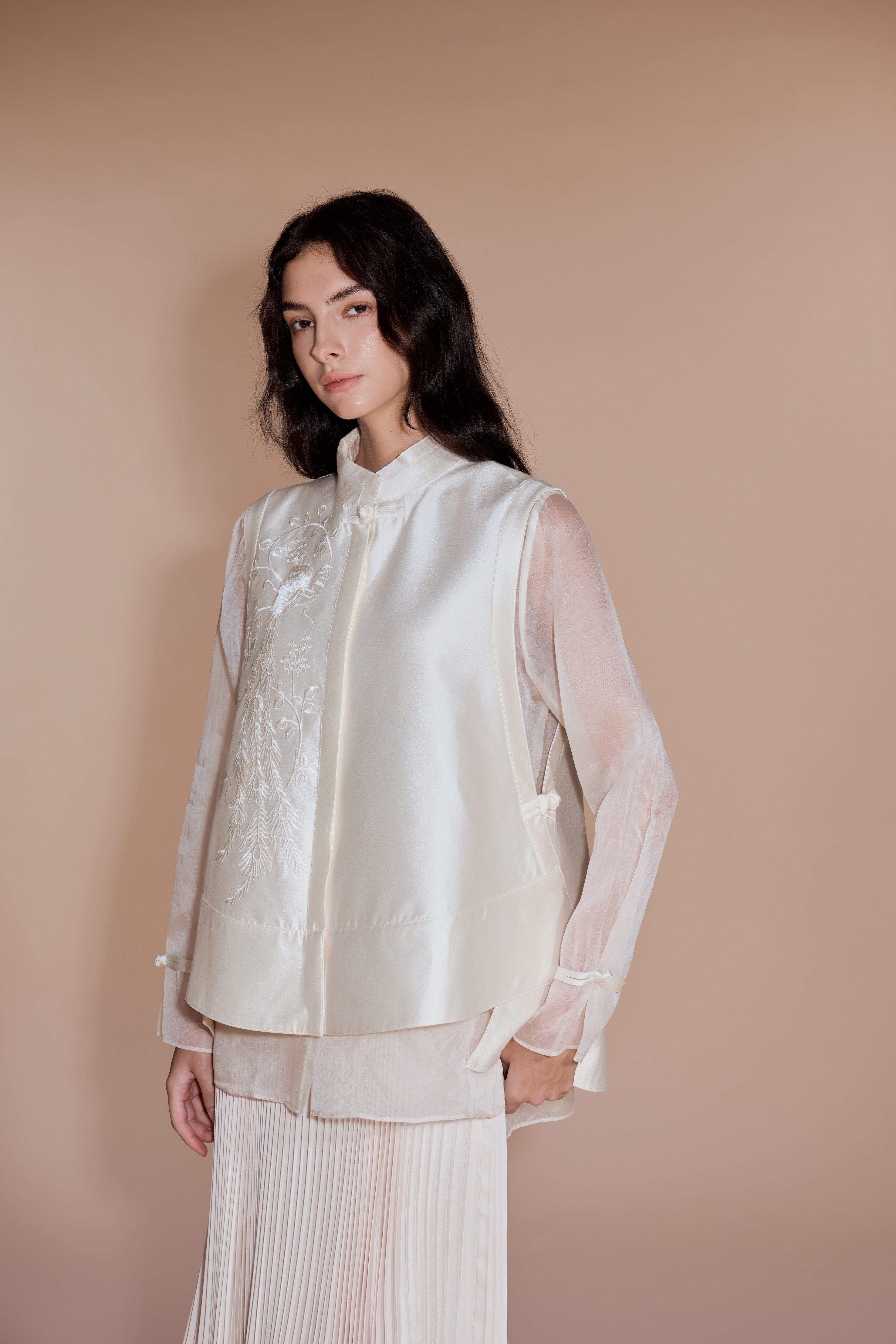 Oriental Vest with Scoop hem