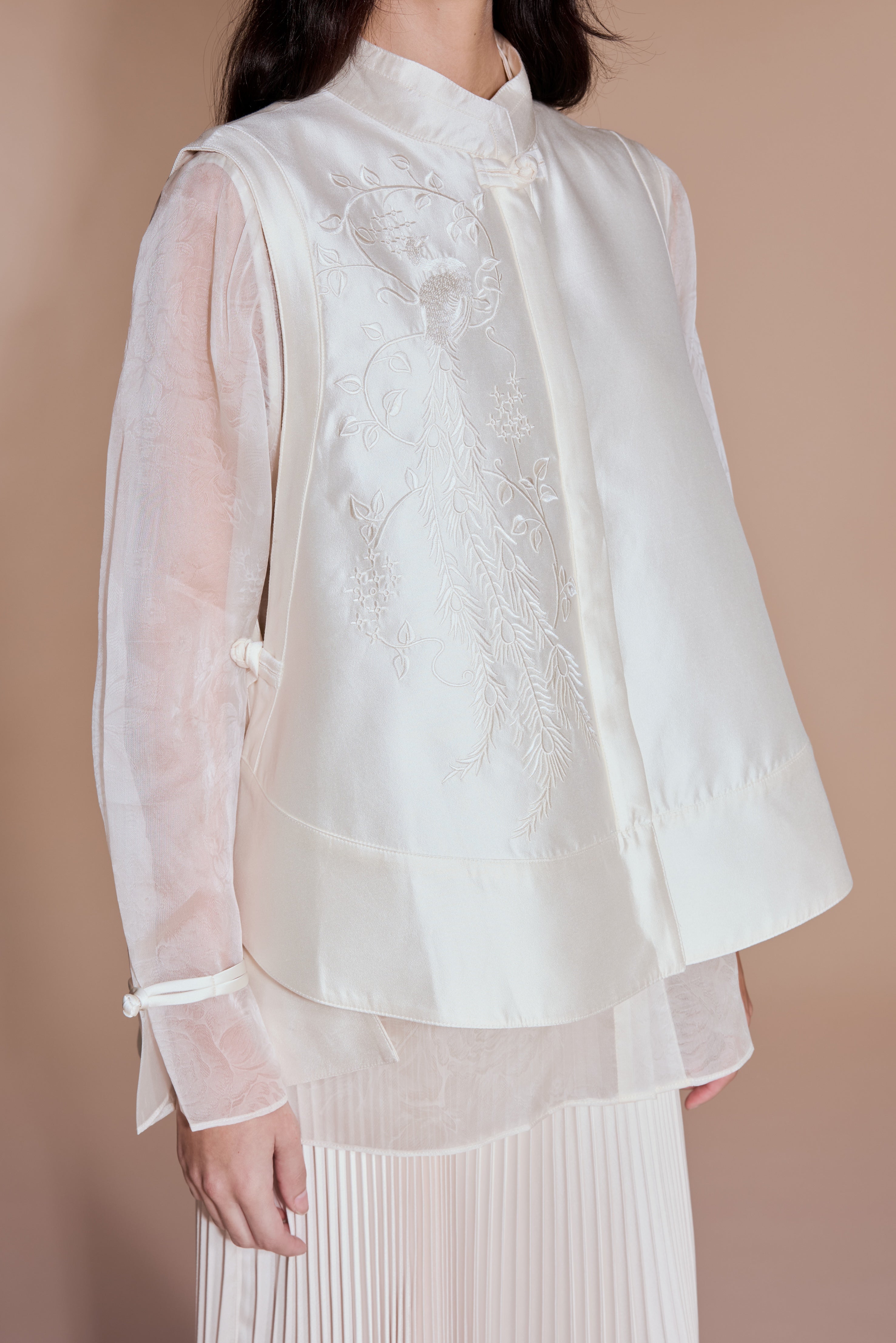 Oriental Vest with Scoop hem