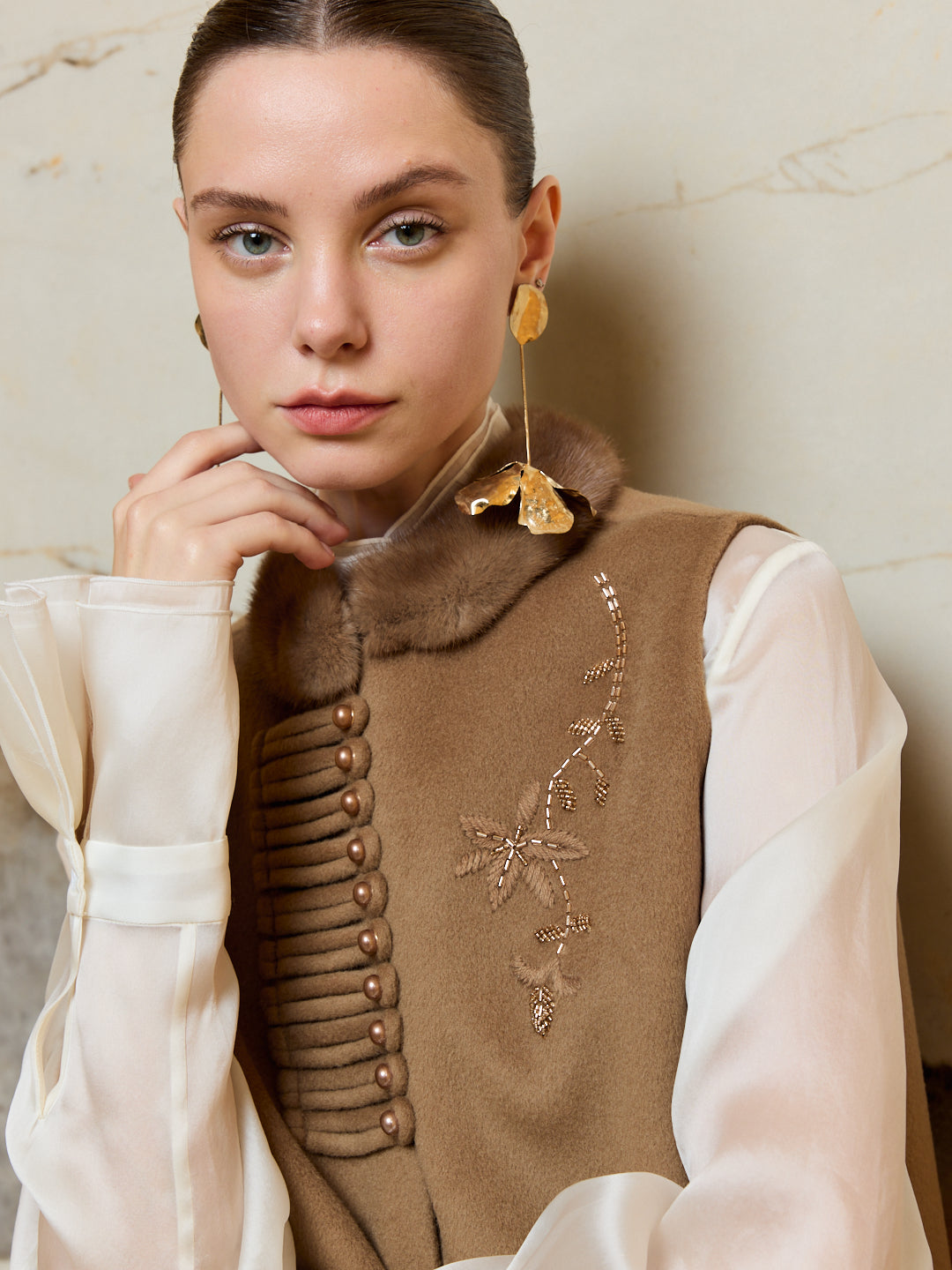 Mink embroidery vest