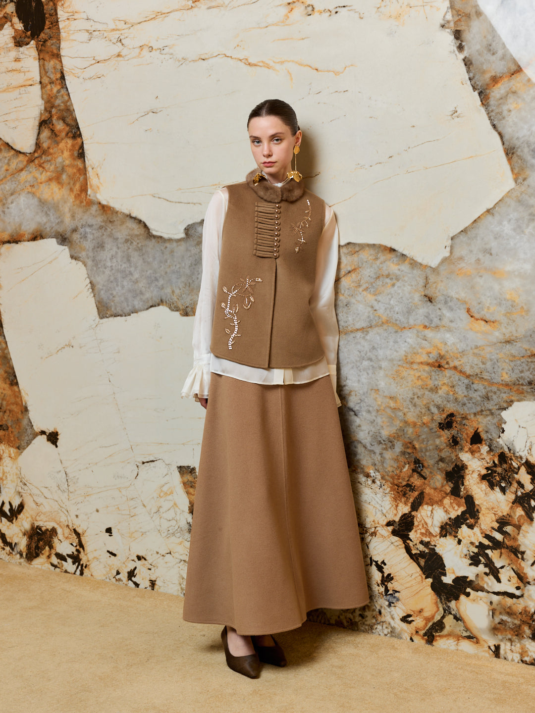 Mink embroidery vest